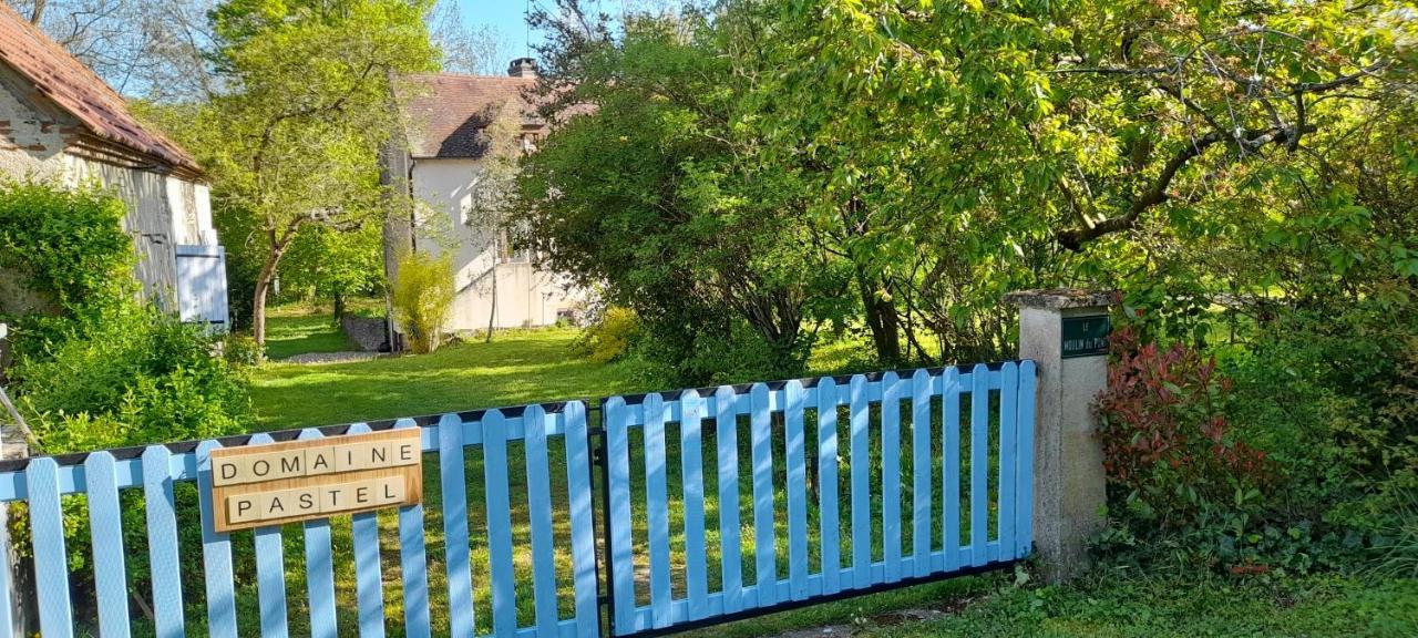 Domaine Pastel Bed & Breakfast Besson Exterior photo